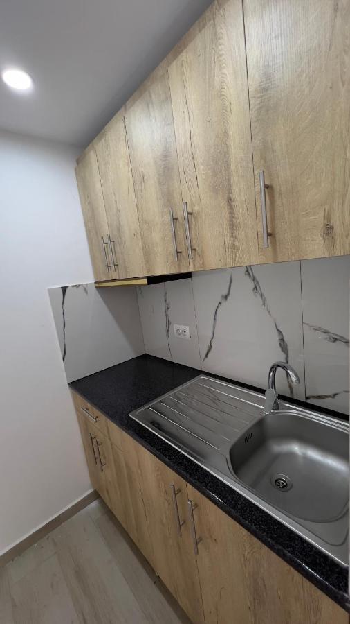 Studios&Apartment Niko Luka Ksamil Luaran gambar